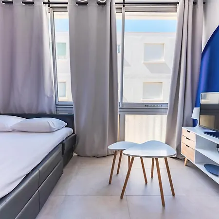 Le Dina Robin, 5mn A Pied, Wi-fi, Parking Prive A 5 Min * La Grande-Motte