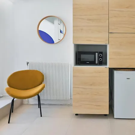 Le Dina Robin, 5mn A Pied, Wi-fi, Parking Prive A 5 Min