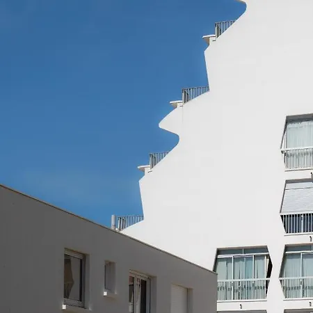 Le Dina Robin, 5mn A Pied, Wi-fi, Parking Prive A 5 Min Apartment La Grande-Motte