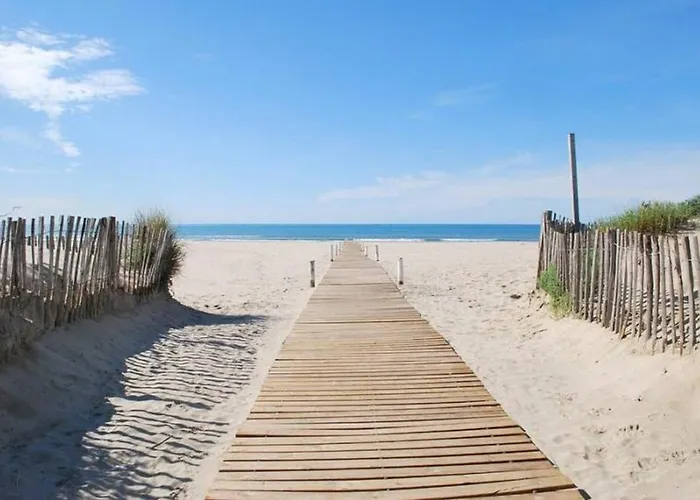 Le Dina Robin, 5mn A Pied, Wi-fi, Parking Prive A 5 Min Appartement La Grande-Motte